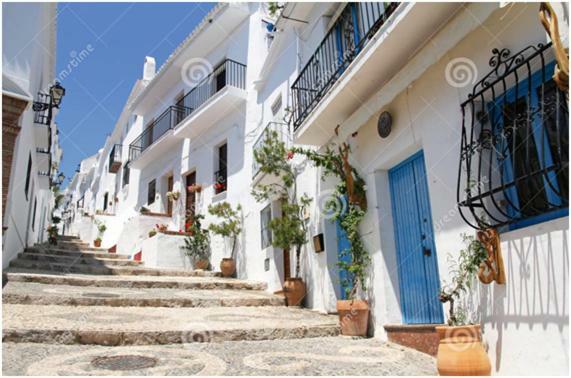 Apartamento Cala De Nerja-Lovely Luaran gambar